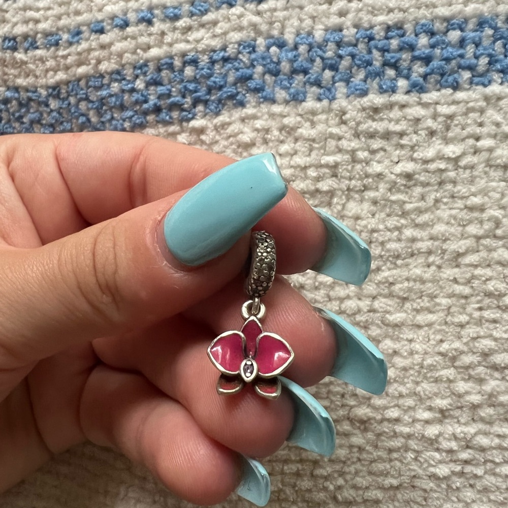 Pandora dangle flower charm